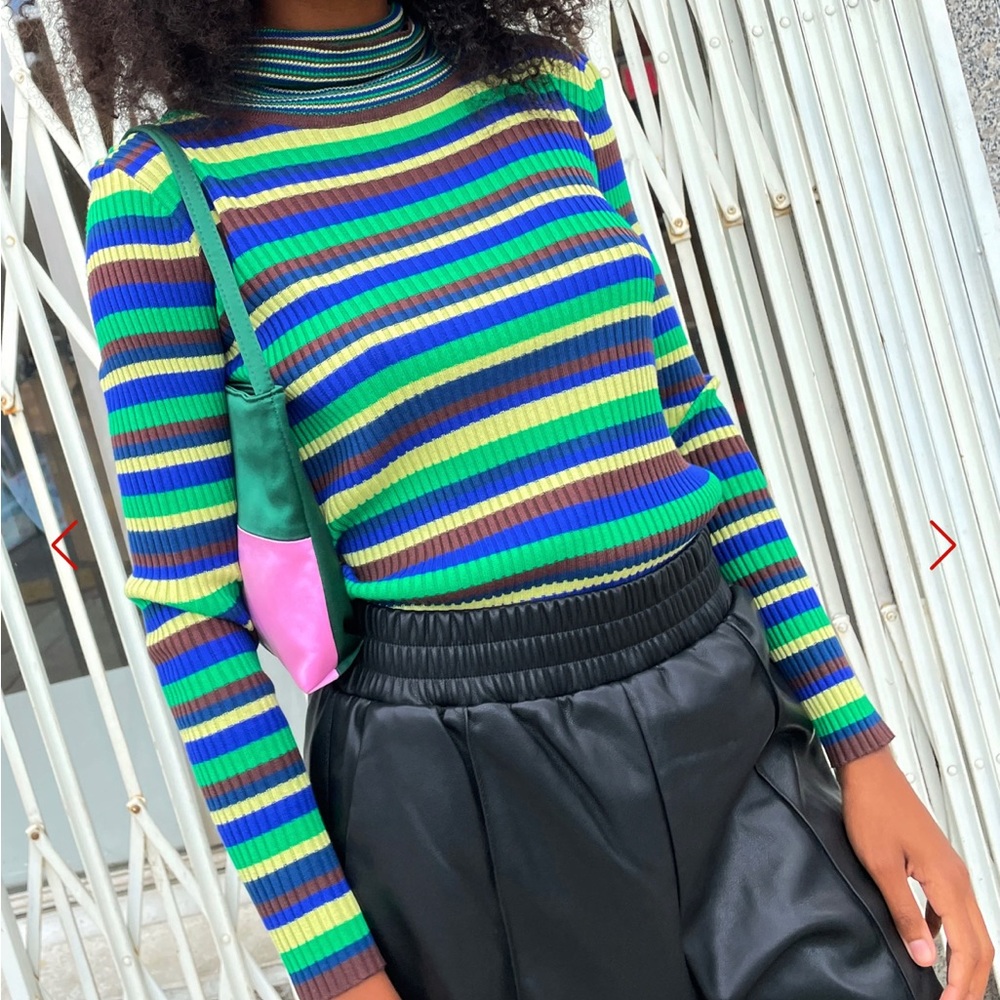 Lisa Says Gah Striped Turtleneck